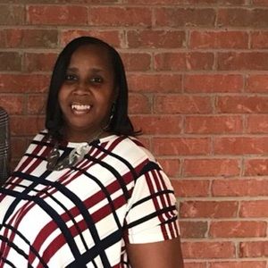 Meet your Posher, Tonya